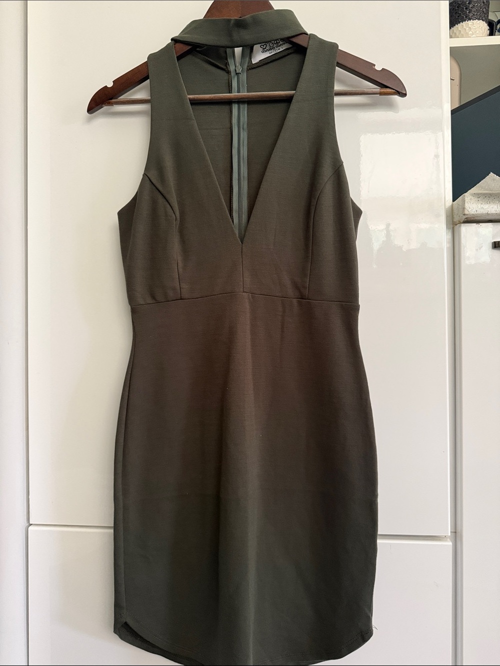 Caruso Olive Green V-Neck Sleeveless Mini Dress